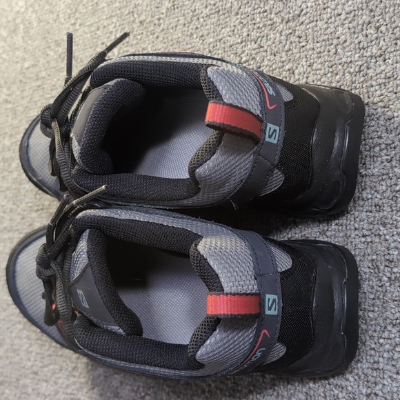 Salomon Pathfinder Hiking Shoes Size 8.0 in Gray/Black/Red Waterproof Contagrip - Picture 3 of 11